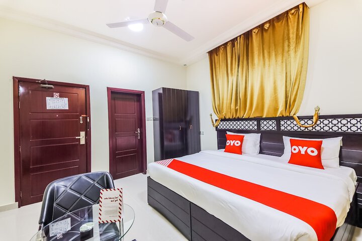 Super OYO 107 Ras Al Hadd Waves Hotel