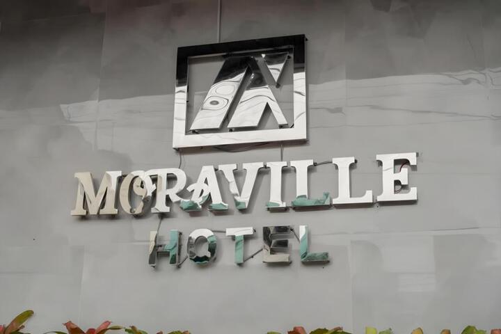Moraville Hotel and Restaurant