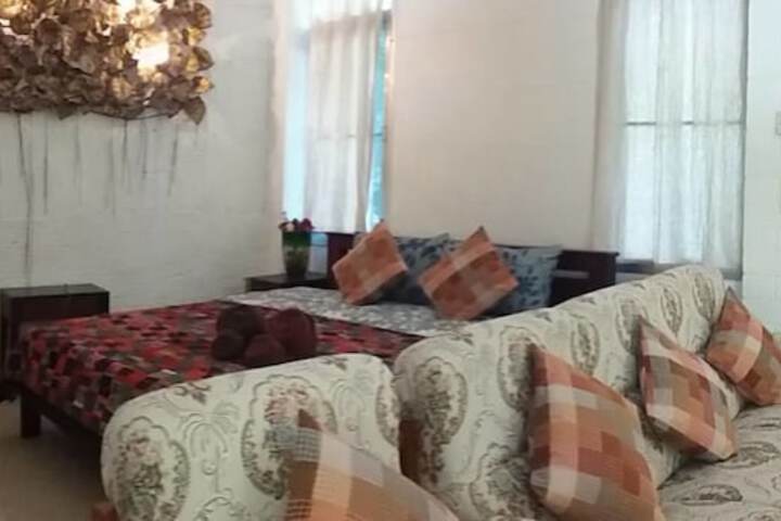 Room 38 of 150