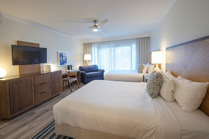 Room 17 of 240