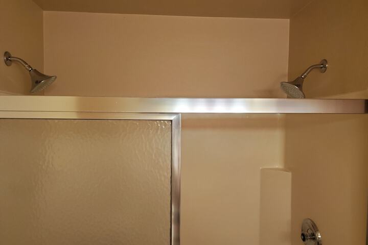 Room 201 of 279