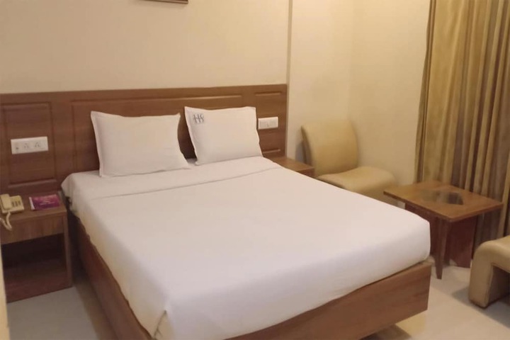 Room 21 of 43