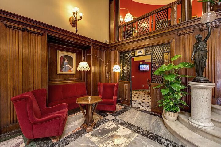 Hotel Interior 6 of 75