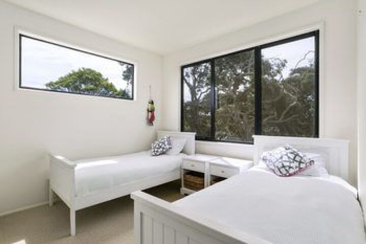 Room 9 of 21