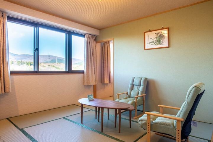 Room 22 of 114