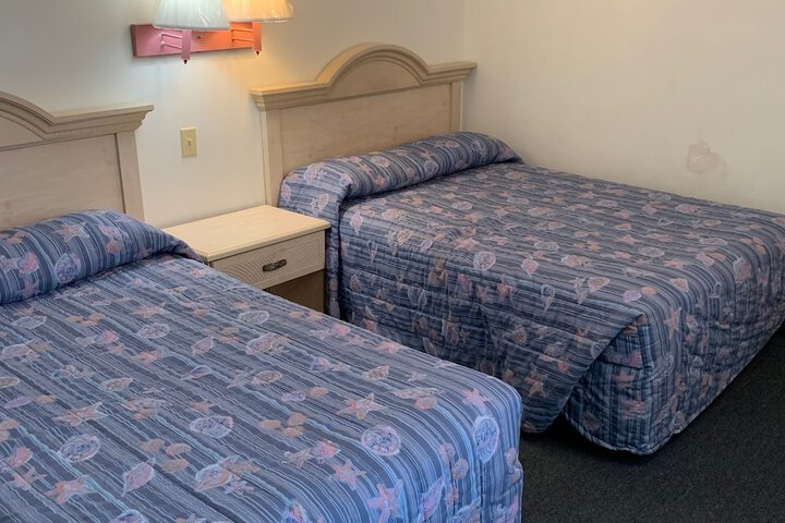 Room 6 of 48