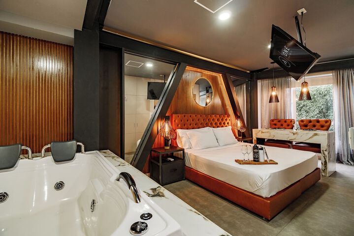 Room 57 of 230
