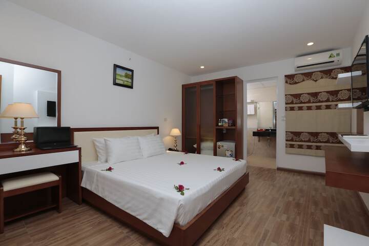 Room 12 of 61