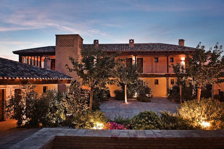 Exterior of Hotel Cigarral de las Mercedes