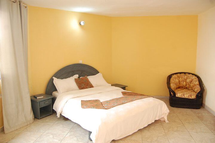Room 5 of 54