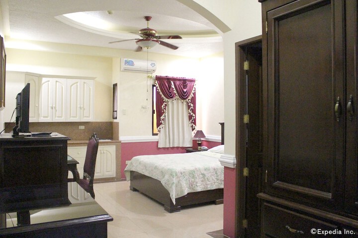Room 8 of 58