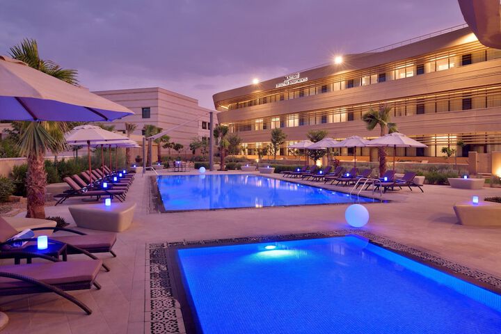 Pool 45 of 125