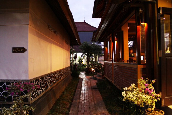 Outside Photo