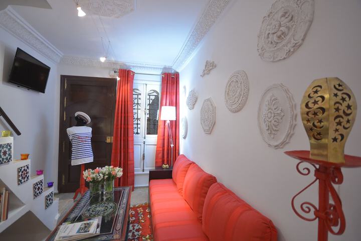 Entrance & Lobby