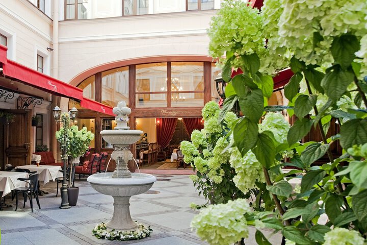 The hotel Catherine