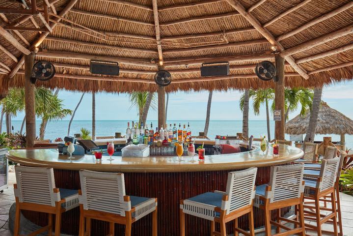 Poolside bar