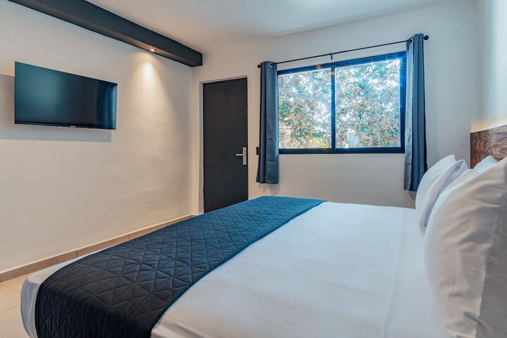 Room 15 of 31