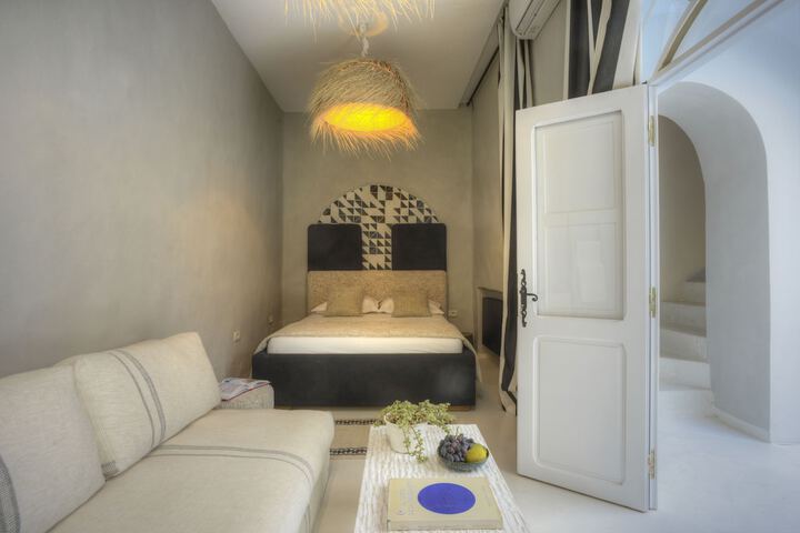 Room 28 of 72