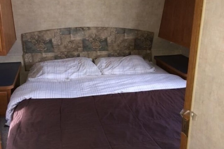 Room 3 of 21