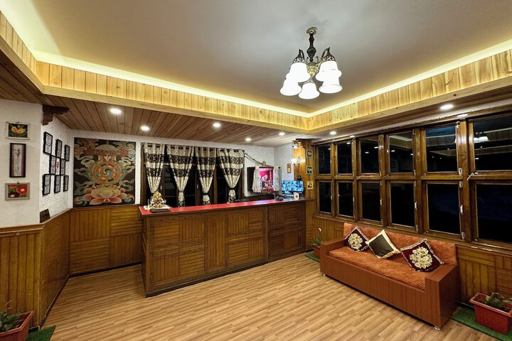 Hotel Interior 4 of 35