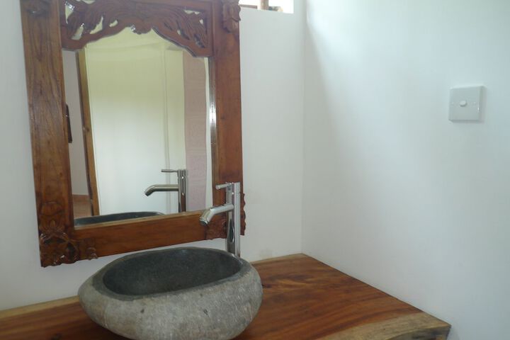 Room 44 of 119