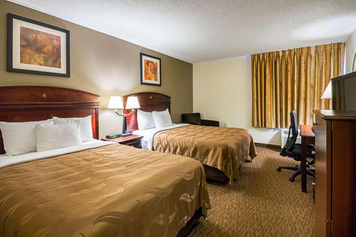 2 Double Beds Accessible Room (7 of 15)