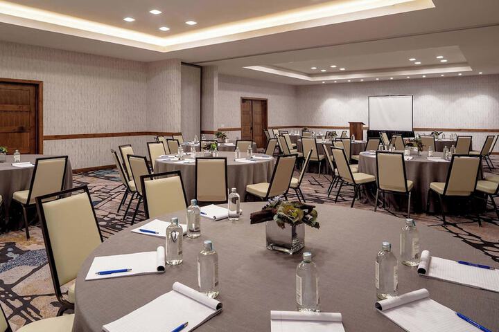 Meeting facility