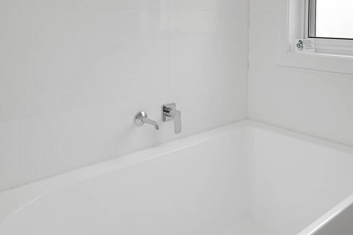 Room 30 of 37