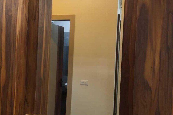 Room 29 of 53