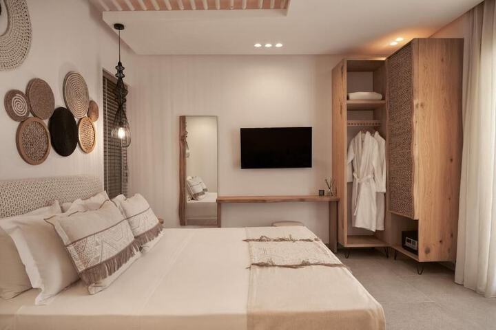 Room 14 of 135