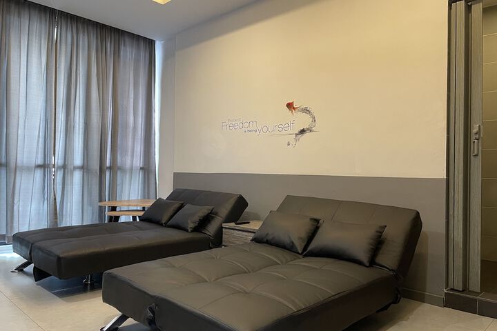 Room 8 of 24