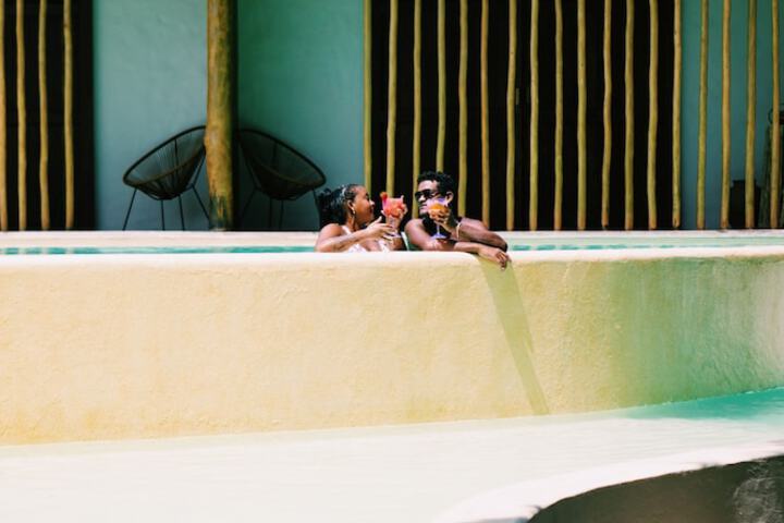 Pool 125 of 262