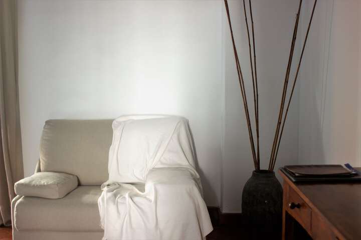 Room 17 of 98