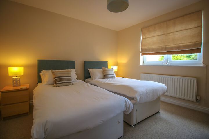 Room 14 of 74