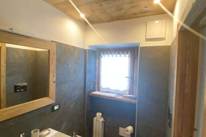 Clean Restrooms