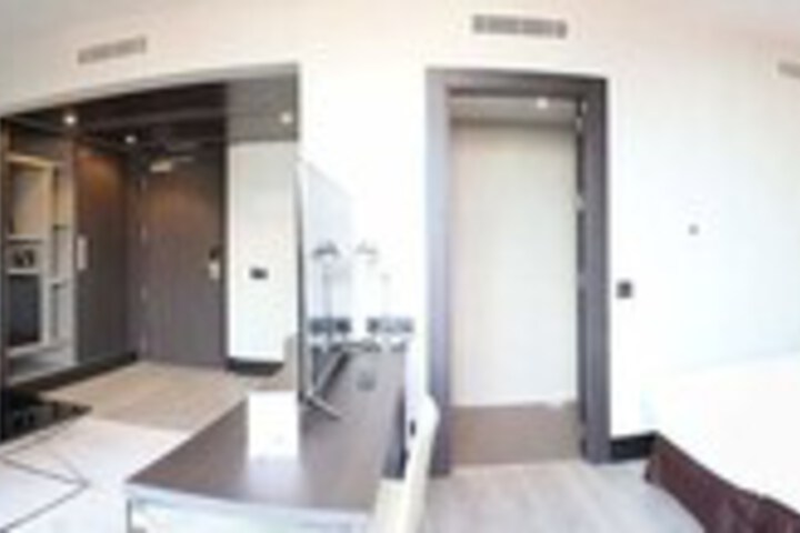Room 70 of 88