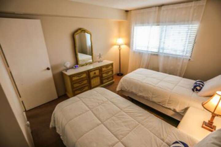 Room 26 of 28