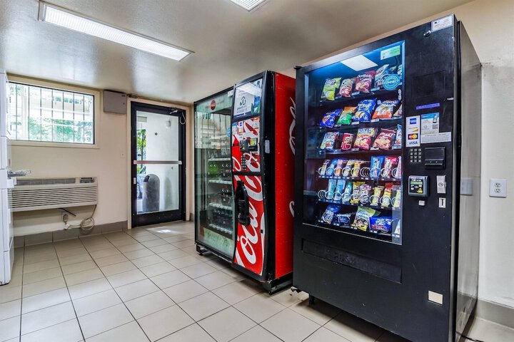 Vending machine