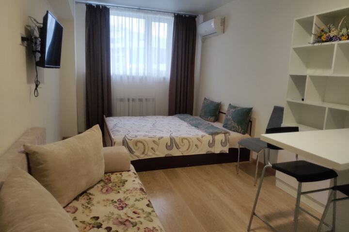 Room 5 of 128