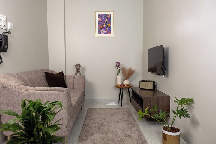 Room 18 of 27