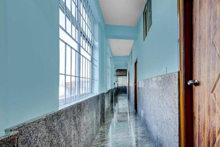 Exterior of Hotel O Cheluva Residency