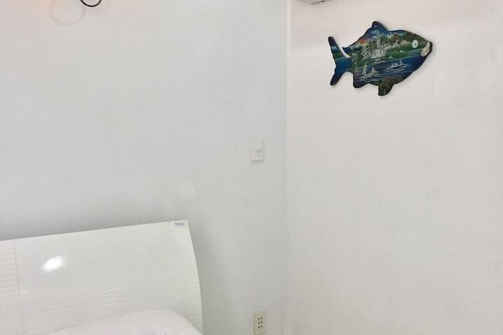 Room 9 of 45