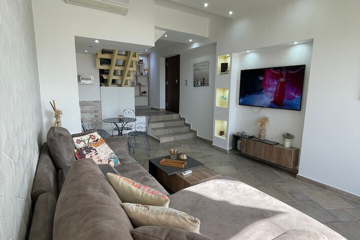 Duplex at Solemar Resort Totally Renovated, Pools, Tennis, Basketball, Football in Jounieh