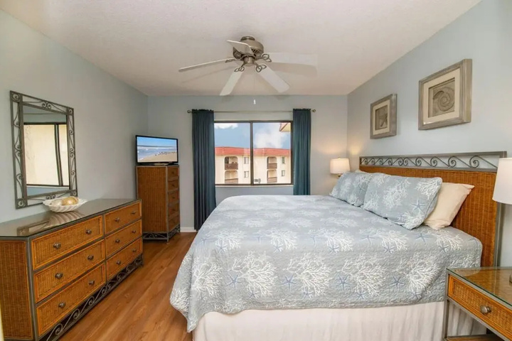 Room 5 of 22