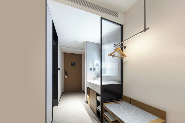 Room 35 of 56