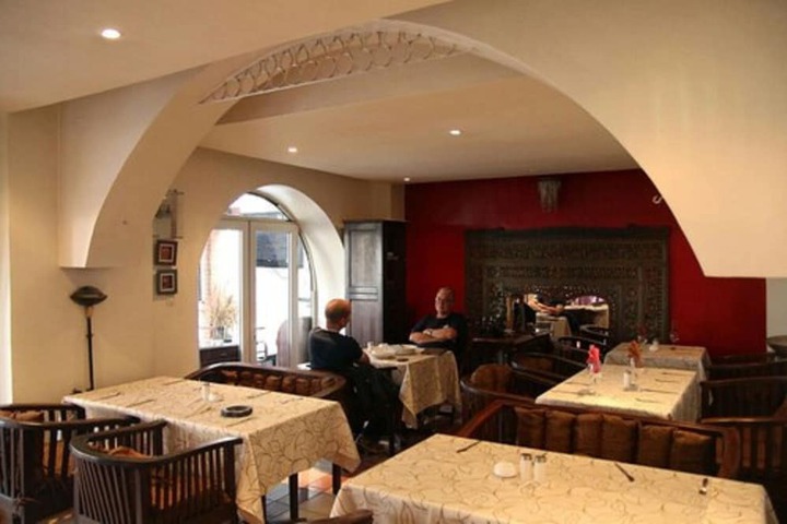 Dining 48 of 73