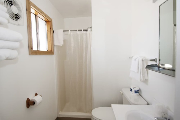 Room 32 of 81