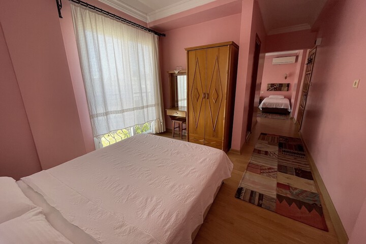 Room 29 of 64