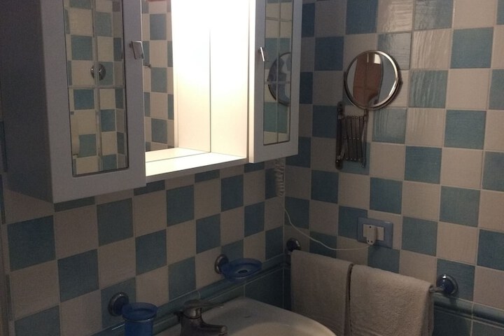 Room 26 of 43