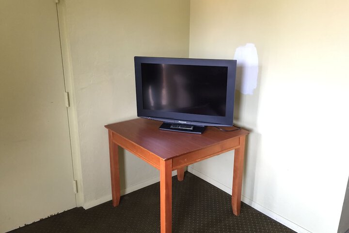 Room 19 of 28